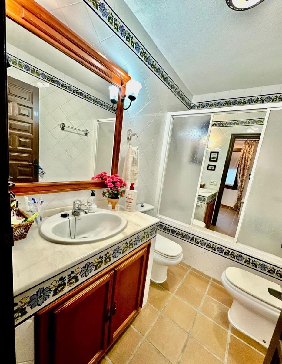 3 bedroom Villa for sale in Muchamiel / Mutxamel with pool garage - € 635,000 (Ref: 10062532)