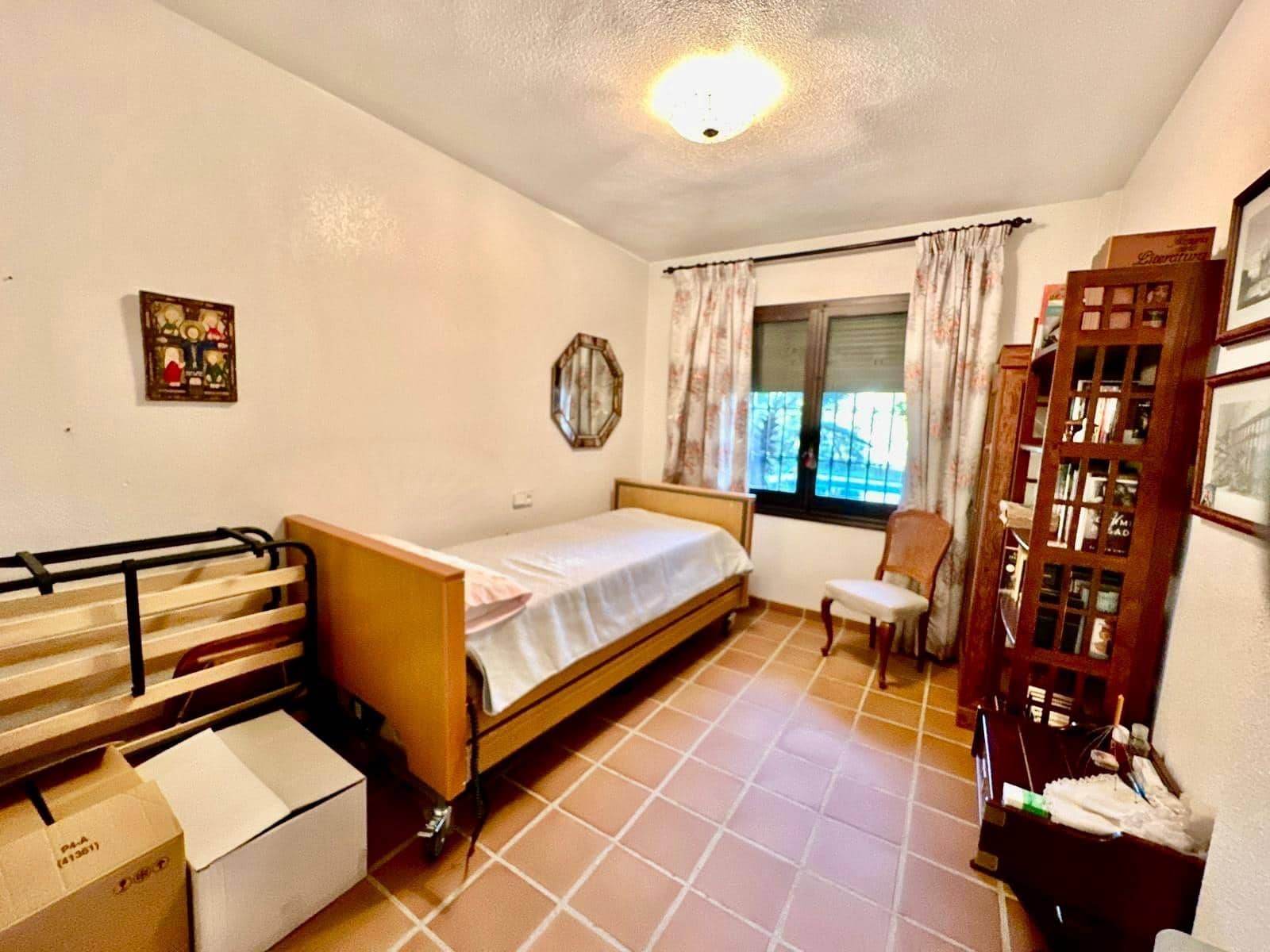 3 bedroom Villa for sale in Muchamiel / Mutxamel with pool garage - € 635,000 (Ref: 10062532)