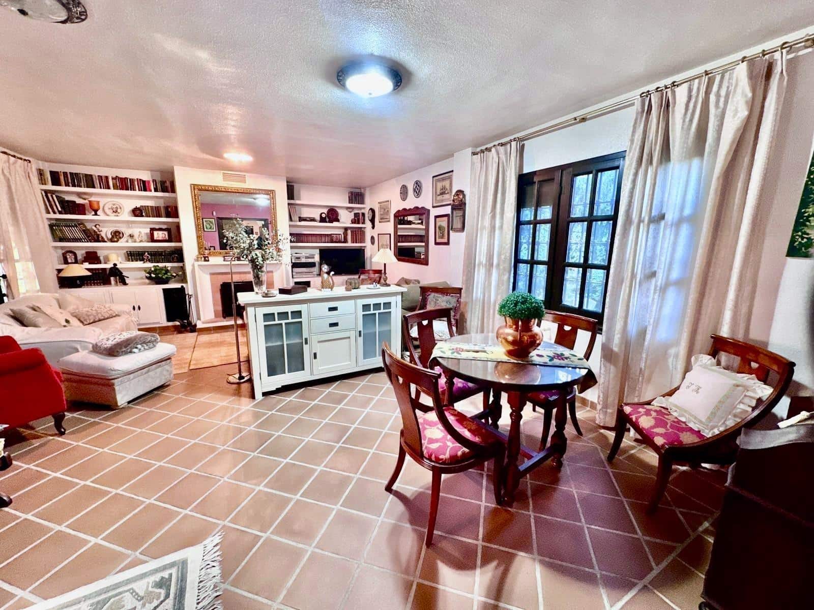 3 bedroom Villa for sale in Muchamiel / Mutxamel with pool garage - € 635,000 (Ref: 10062532)