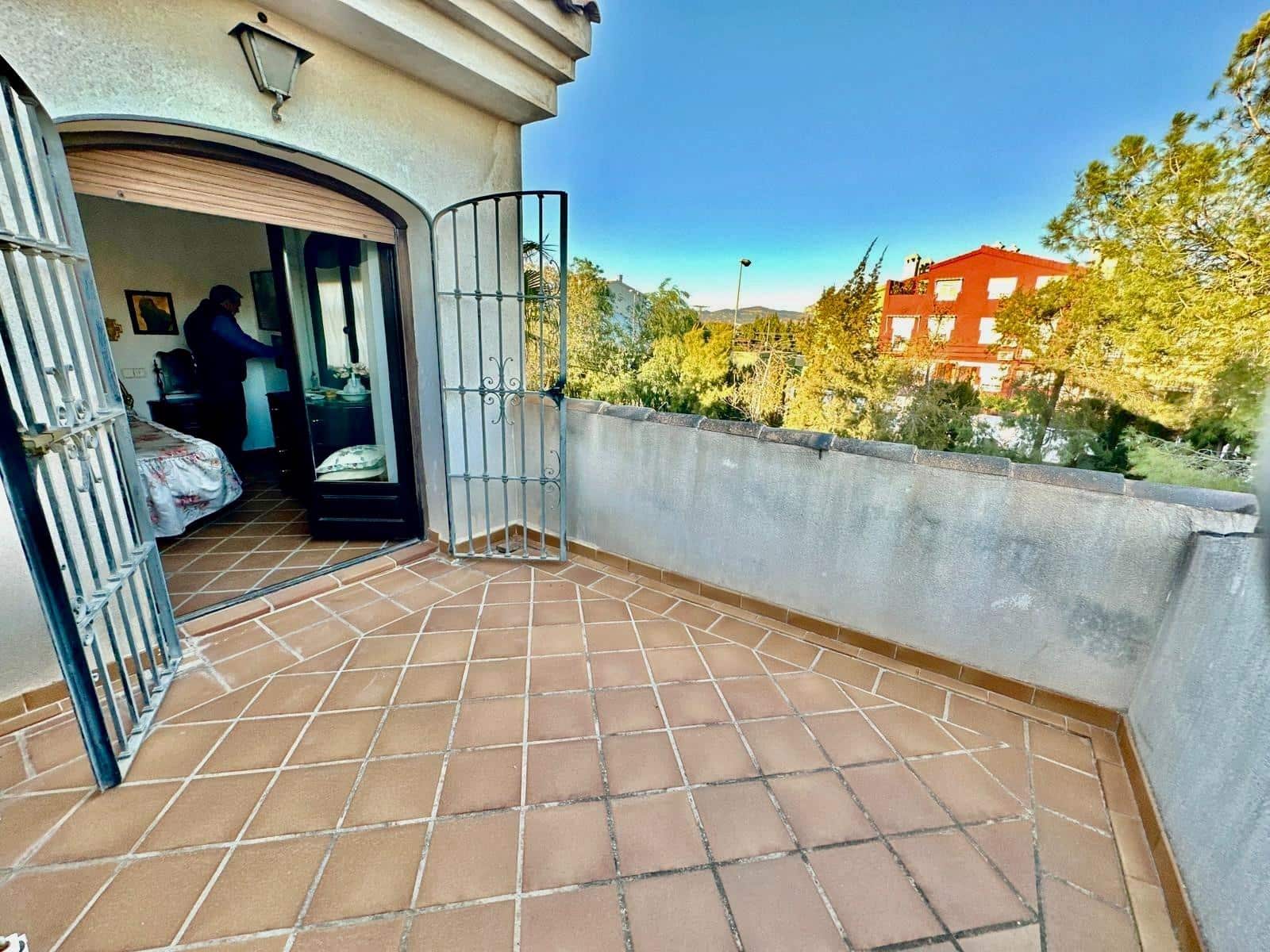 3 bedroom Villa for sale in Muchamiel / Mutxamel with pool garage - € 635,000 (Ref: 10062532)