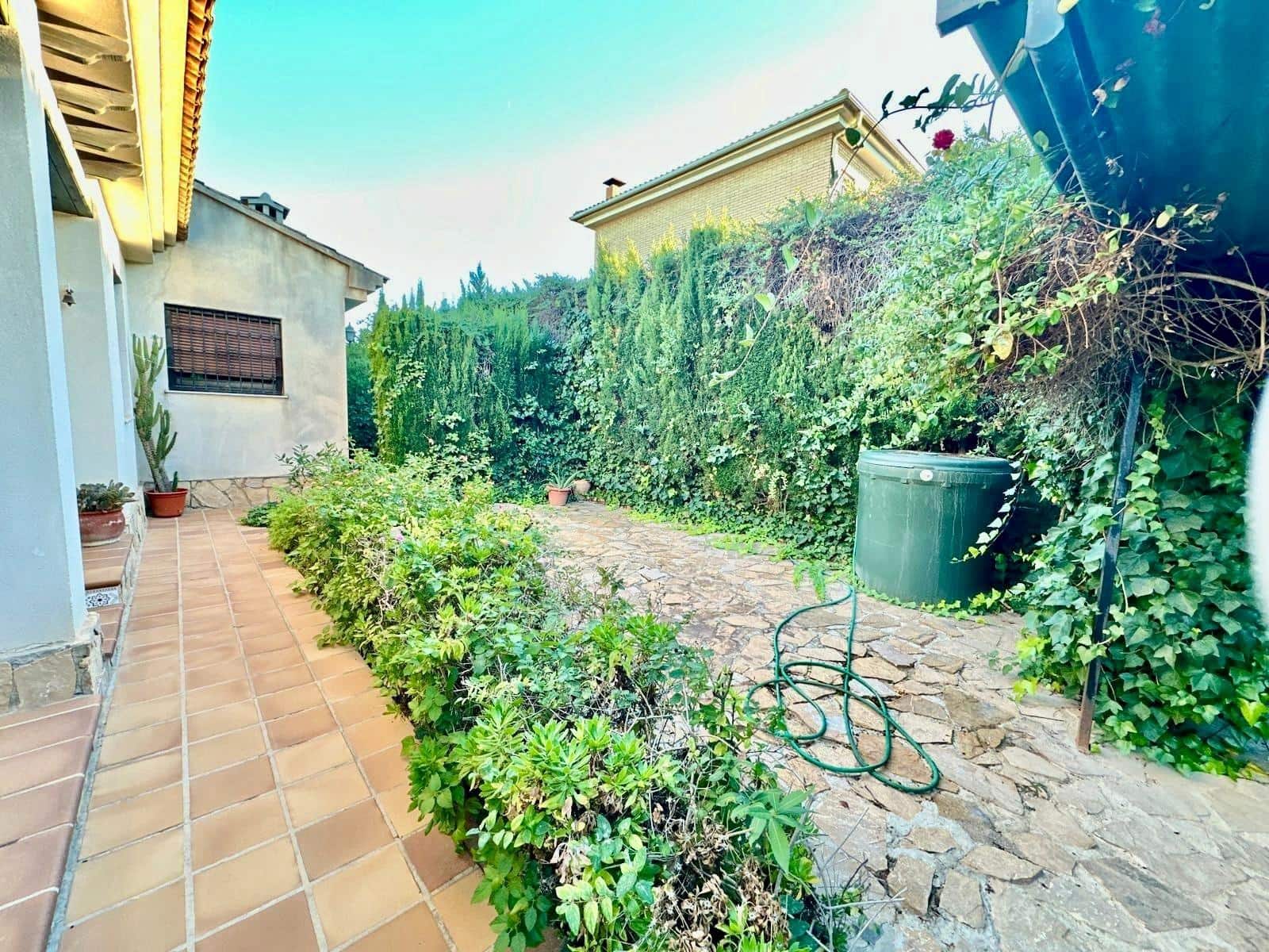 3 bedroom Villa for sale in Muchamiel / Mutxamel with pool garage - € 635,000 (Ref: 10062532)