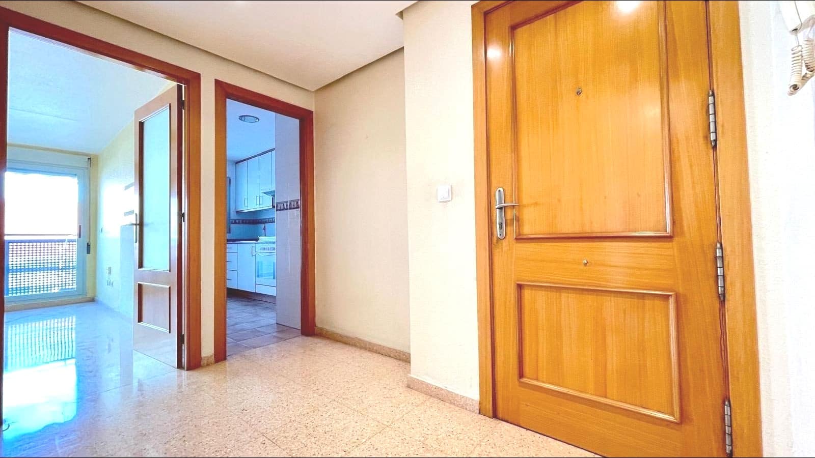 3 Zimmer Wohnung zu verkaufen in Alicante / Alacant Stadt - 208.000 € (Ref: 10062533)