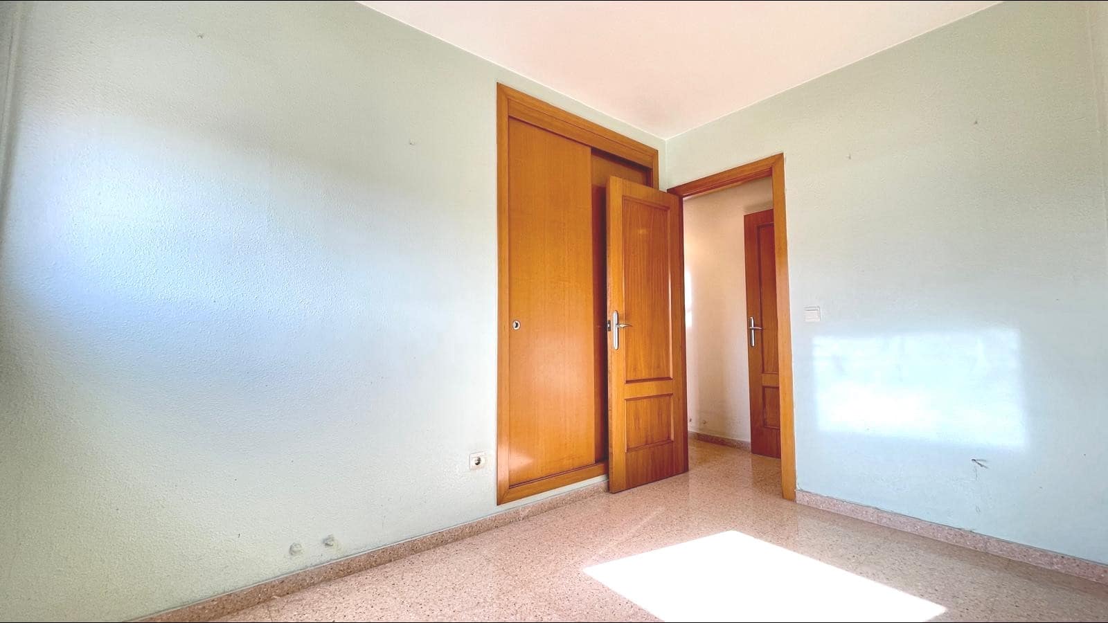 3 Zimmer Wohnung zu verkaufen in Alicante / Alacant Stadt - 208.000 € (Ref: 10062533)