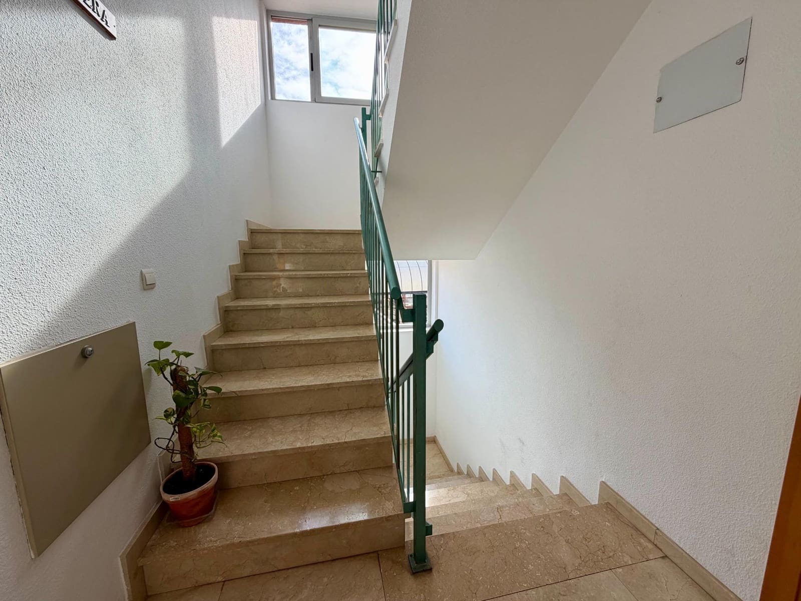 3 Zimmer Wohnung zu verkaufen in Alicante / Alacant Stadt - 208.000 € (Ref: 10062533)