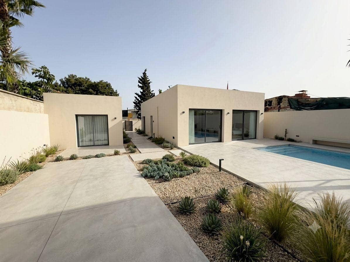 3 Zimmer Villa zu verkaufen in Alicante / Alacant Stadt mit Pool Garage - 760.000 € (Ref: 10062539)