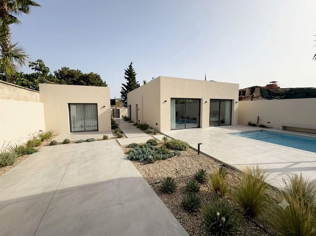 3 Zimmer Villa zu verkaufen in Vistahermosa, Alicante / Alacant Stadt mit Pool Garage - 760.000 € (Ref: 10062539)