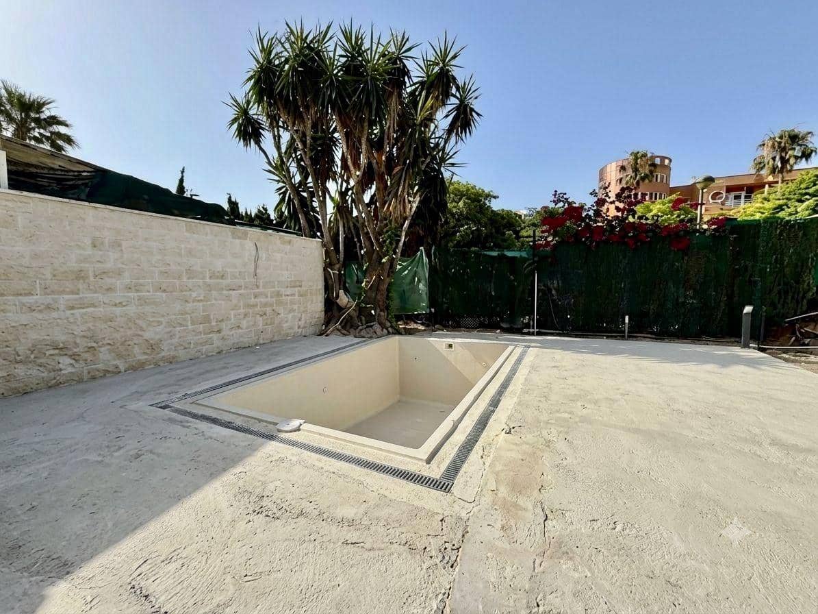 3 Zimmer Villa zu verkaufen in Alicante / Alacant Stadt mit Pool Garage - 760.000 € (Ref: 10062539)
