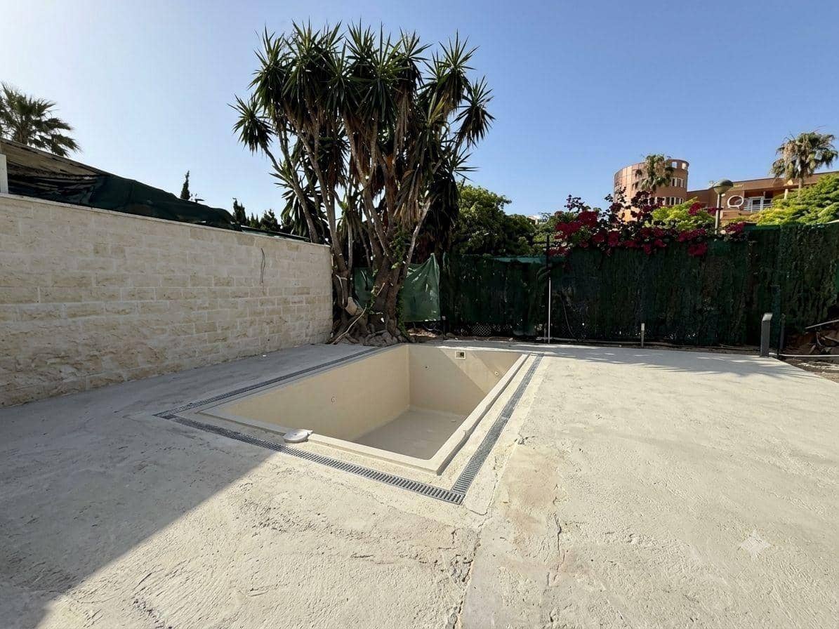 3 Zimmer Villa zu verkaufen in Alicante / Alacant Stadt mit Pool Garage - 760.000 € (Ref: 10062539)