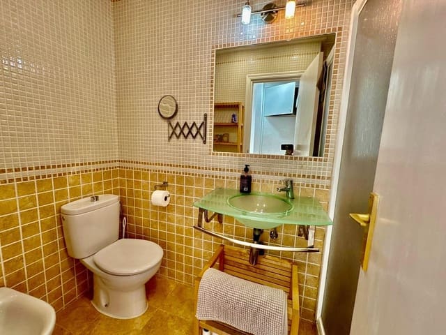 2 makuuhuone Bungalow myytävänä paikassa Gran Alacant, Santa Pola mukana uima-altaan - 190 000 € (Ref: 10062540)