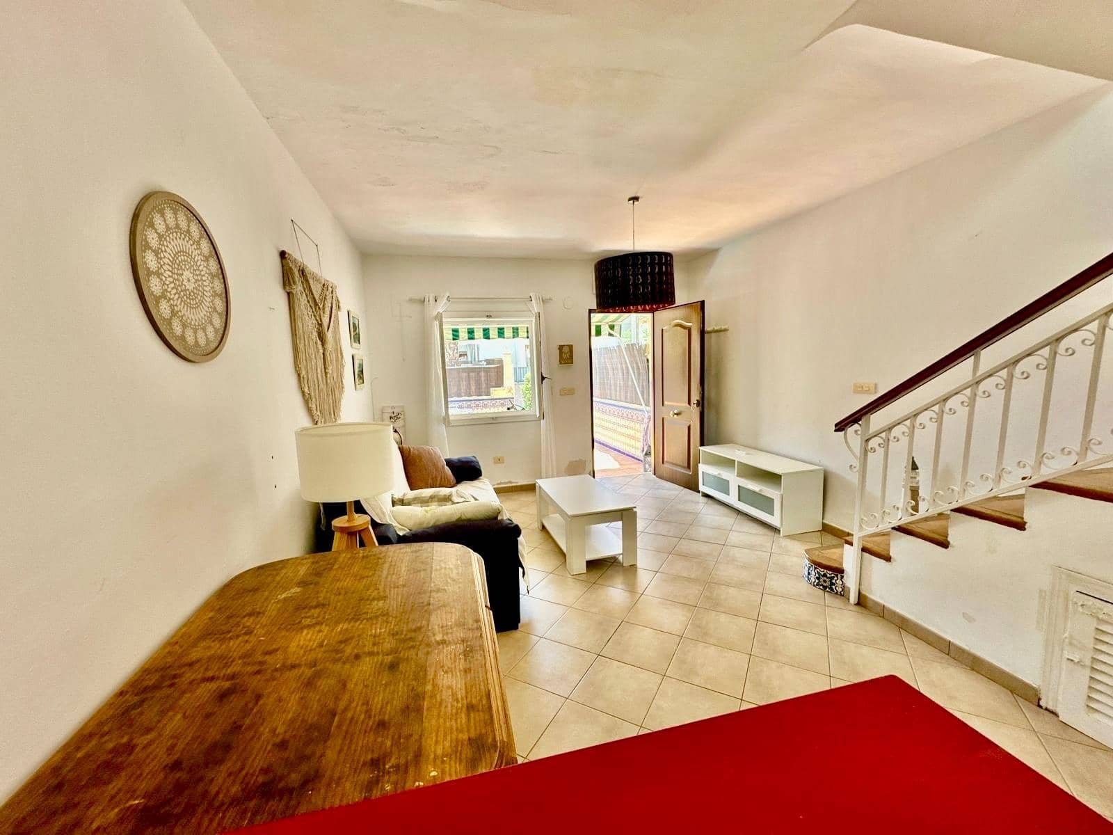 2 makuuhuone Bungalow myytävänä paikassa Gran Alacant mukana uima-altaan - 190 000 € (Ref: 10062540)