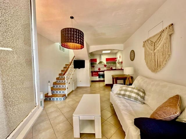2 makuuhuone Bungalow myytävänä paikassa Gran Alacant, Santa Pola mukana uima-altaan - 190 000 € (Ref: 10062540)