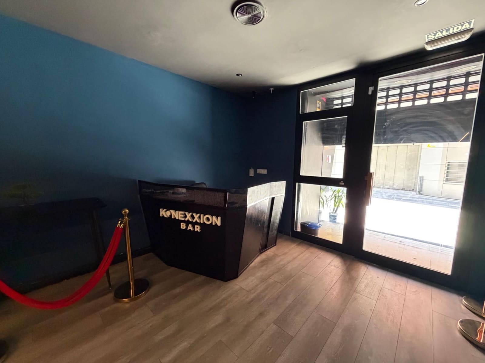 Kaupallinen myytävänä paikassa Alicante kaupunki - 99 900 € (Ref: 10062541)
