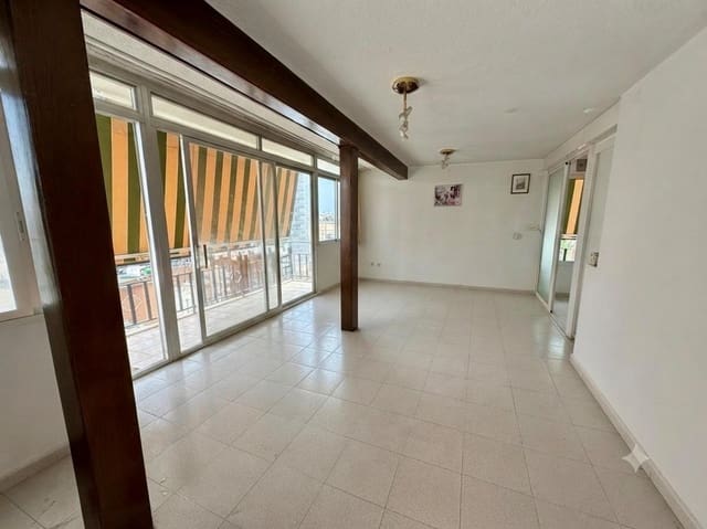 3 Zimmer Wohnung zu verkaufen in Levante, Benidorm mit Garage - 180.000 € (Ref: 10062543)