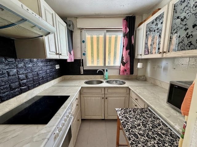 3 Zimmer Wohnung zu verkaufen in Levante, Benidorm mit Garage - 180.000 € (Ref: 10062543)