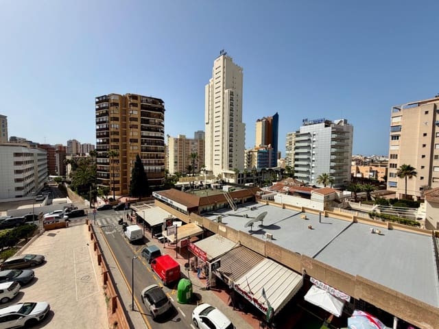 3 Zimmer Wohnung zu verkaufen in Levante, Benidorm mit Garage - 180.000 € (Ref: 10062543)
