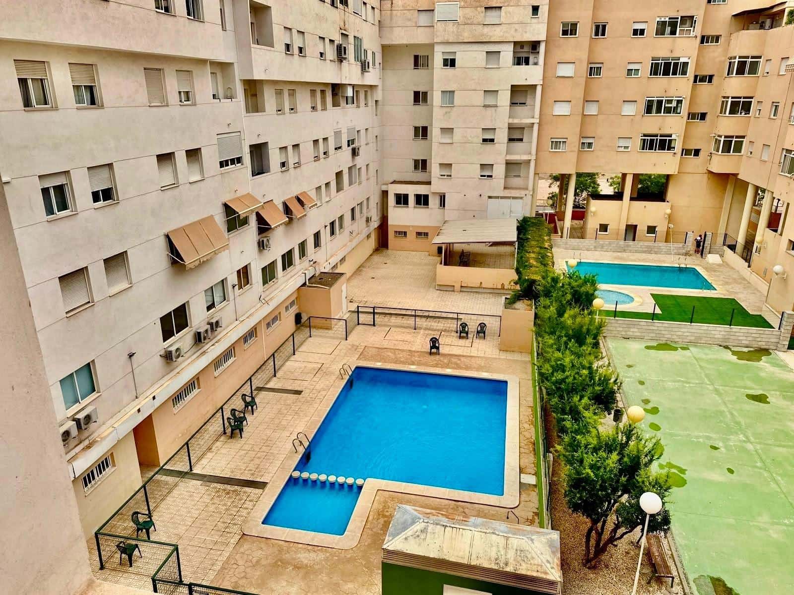 3 sovrum Lägenhet till salu i Alicante stad med pool garage - 260 000 € (Ref: 10062546)