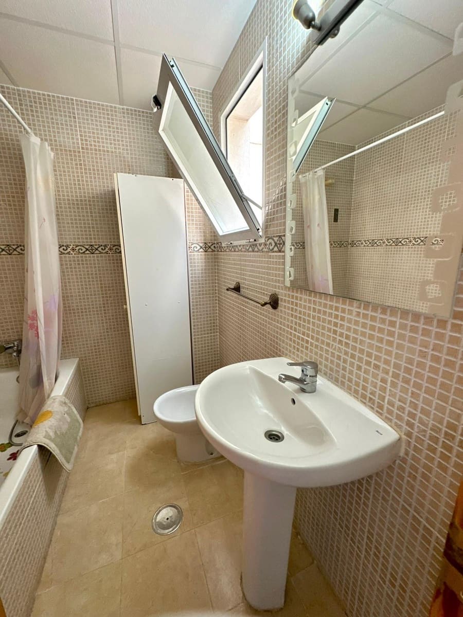 3 sovrum Lägenhet till salu i Alicante stad med pool garage - 260 000 € (Ref: 10062546)