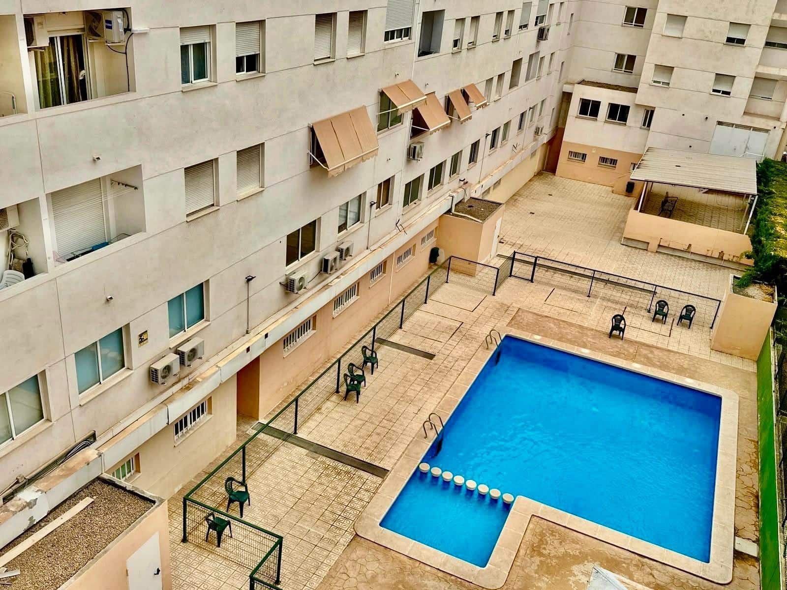 3 sovrum Lägenhet till salu i Alicante stad med pool garage - 260 000 € (Ref: 10062546)