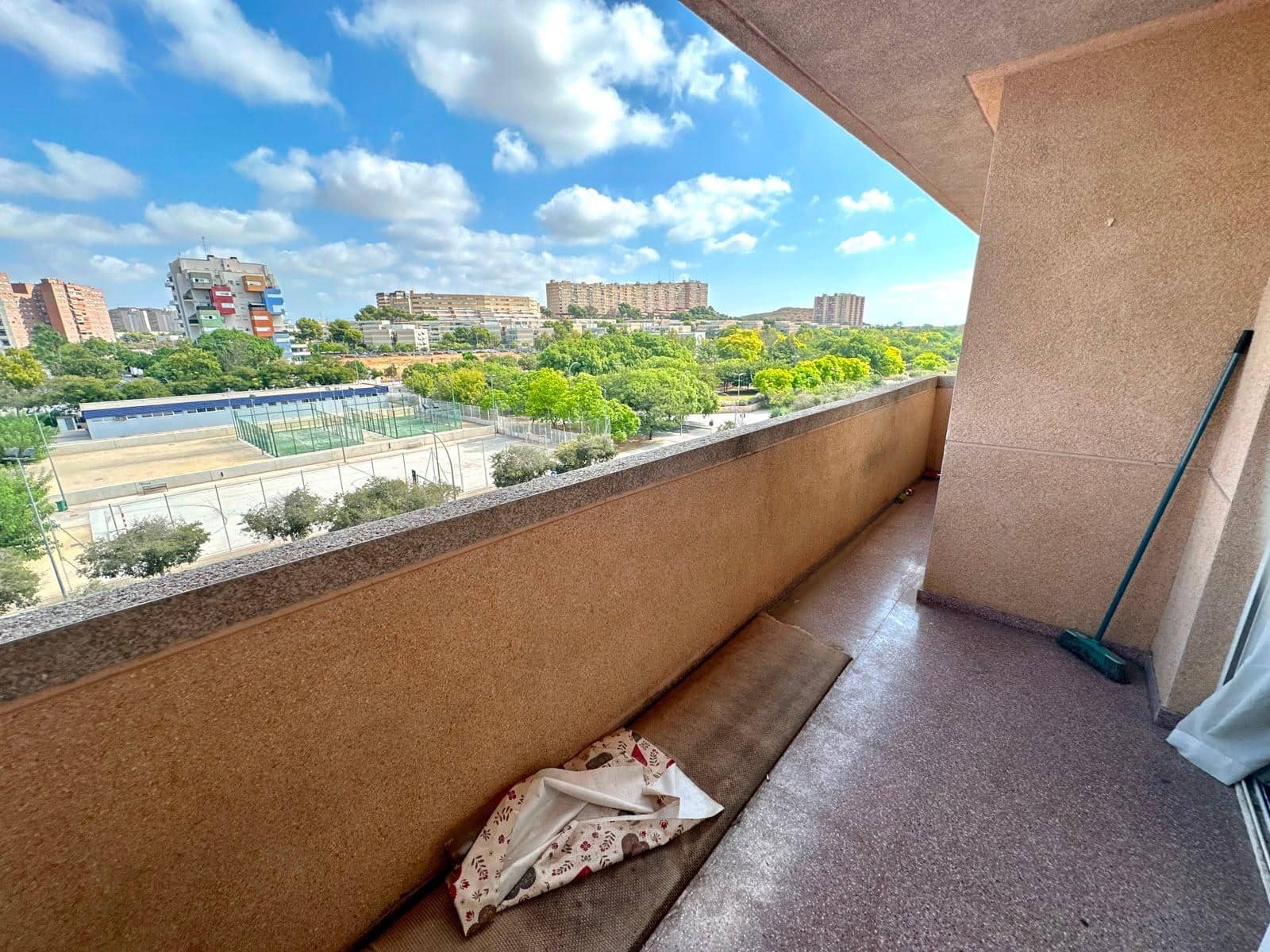 3 sovrum Lägenhet till salu i Alicante stad med pool garage - 260 000 € (Ref: 10062546)