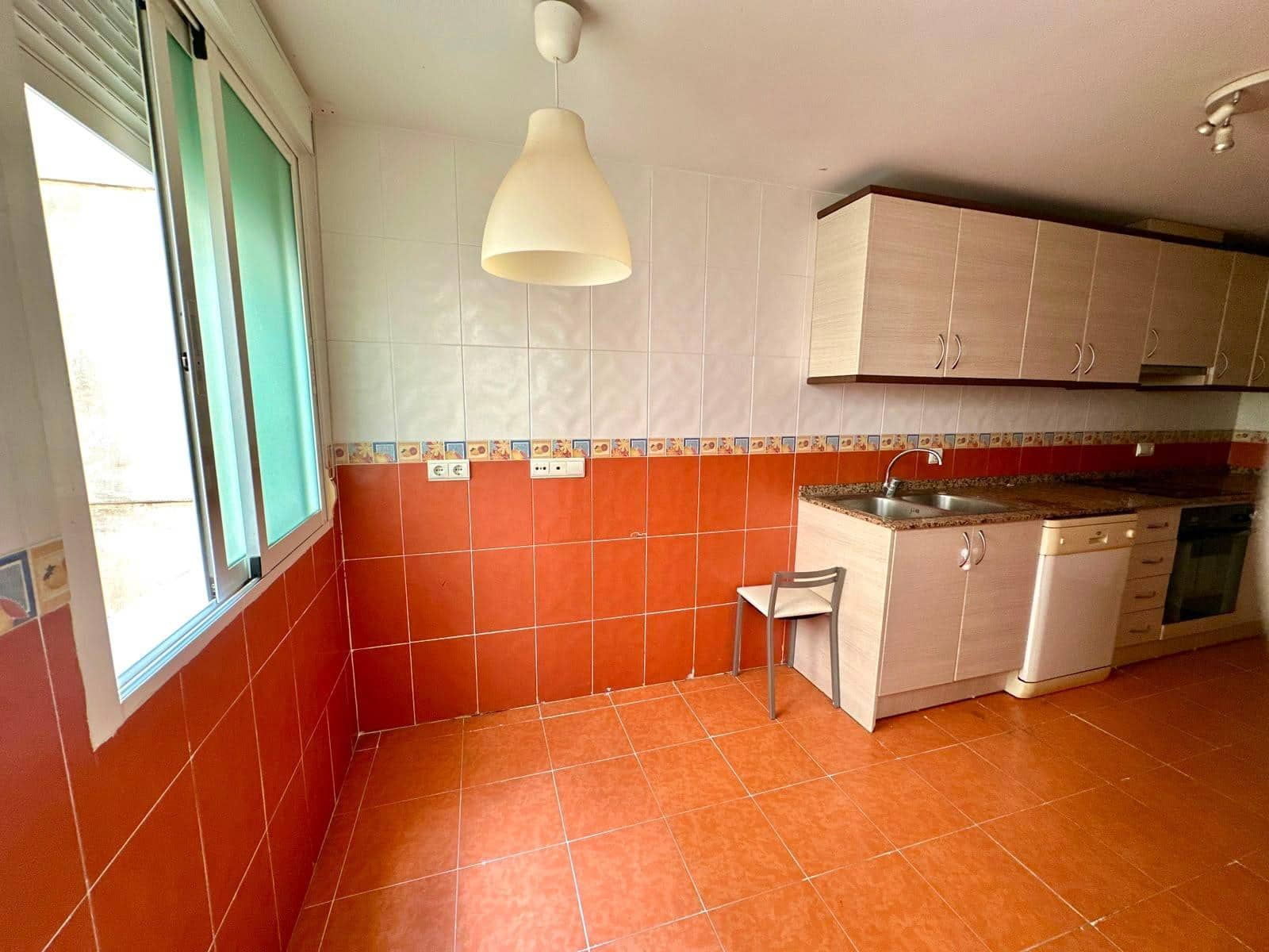3 sovrum Lägenhet till salu i Alicante stad med pool garage - 260 000 € (Ref: 10062546)