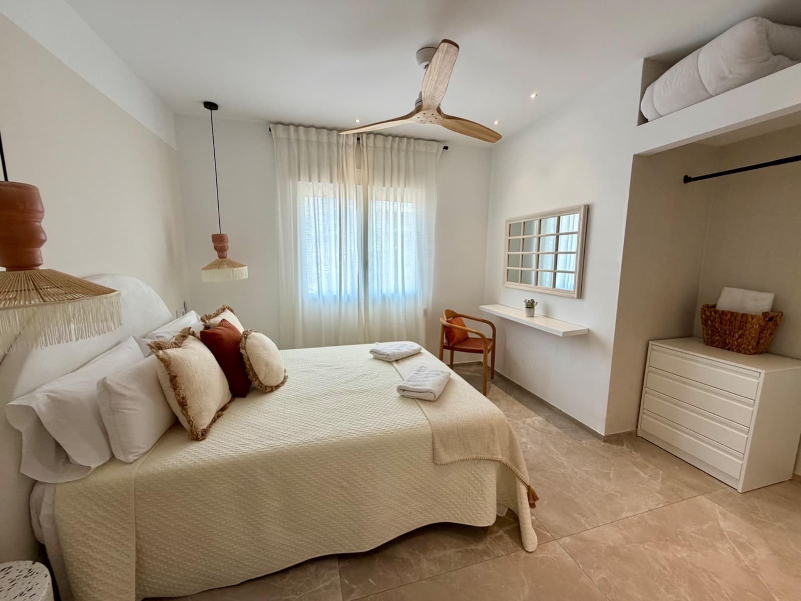 4 quarto Hotel para venda em Cala de Finestrat - 1 280 000 € (Ref: 10062547)