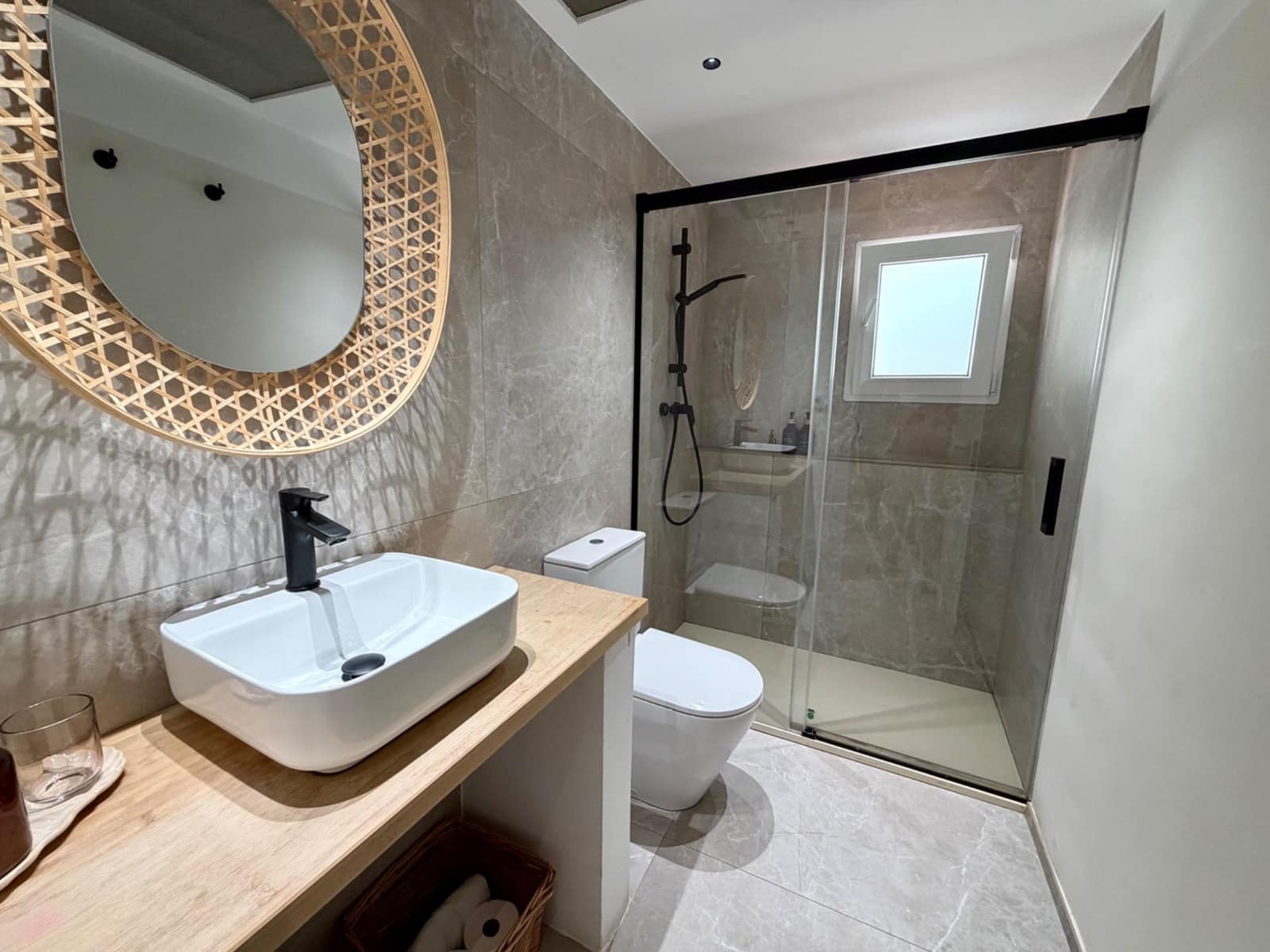 4 quarto Hotel para venda em Cala de Finestrat - 1 280 000 € (Ref: 10062547)