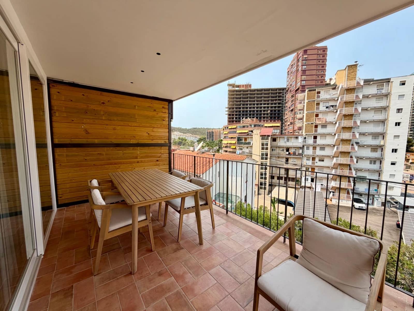 4 quarto Hotel para venda em Cala de Finestrat - 1 280 000 € (Ref: 10062547)