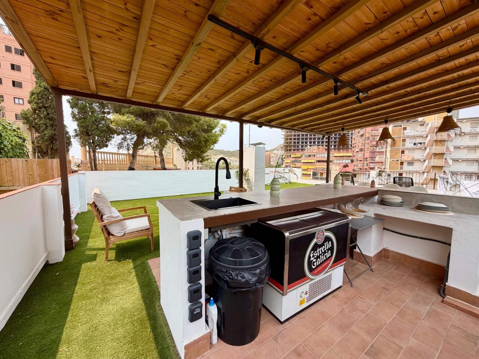 4 quarto Hotel para venda em Cala de Finestrat - 1 280 000 € (Ref: 10062547)