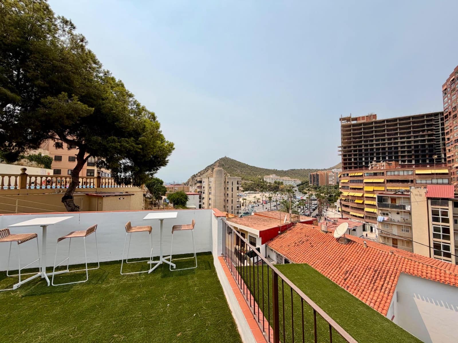 4 quarto Hotel para venda em Cala de Finestrat - 1 280 000 € (Ref: 10062547)