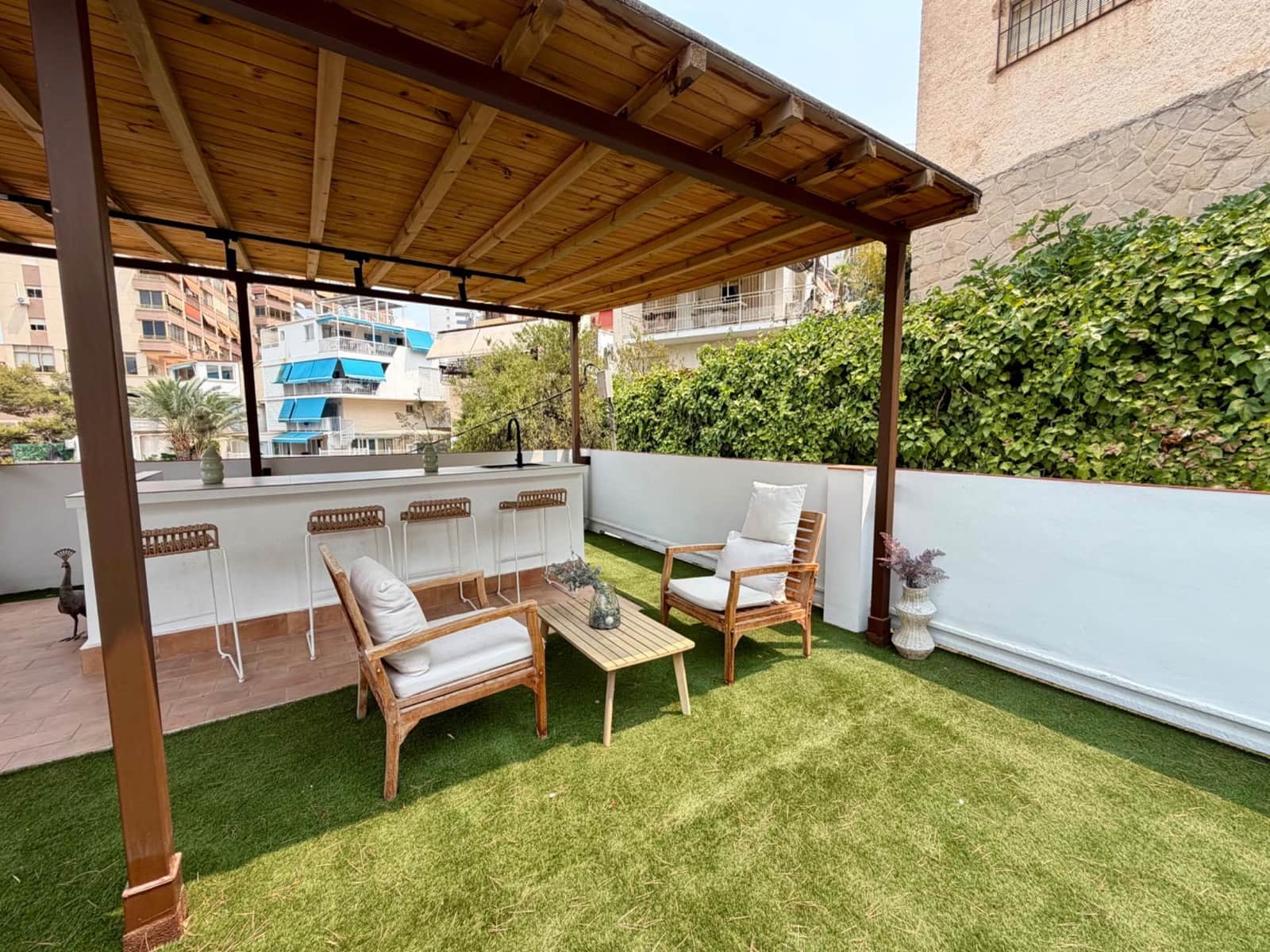 4 quarto Hotel para venda em Cala de Finestrat - 1 280 000 € (Ref: 10062547)