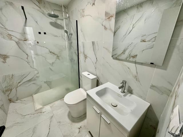 2 quarto Apartamento para venda em Carolinas Bajas, Alicante cidade - 159 000 € (Ref: 10062550)