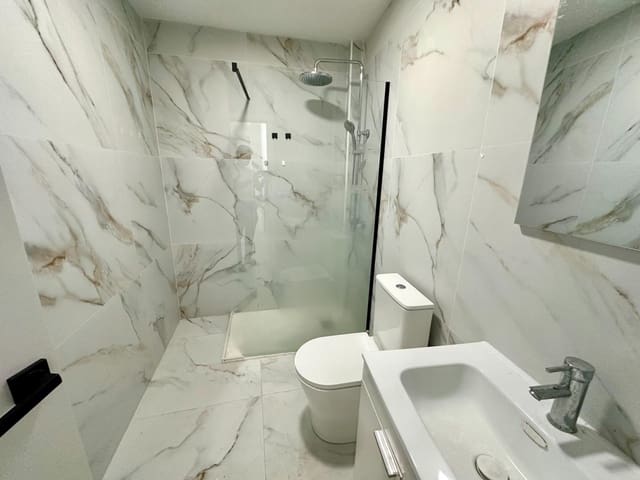 2 quarto Apartamento para venda em Carolinas Bajas, Alicante cidade - 159 000 € (Ref: 10062550)