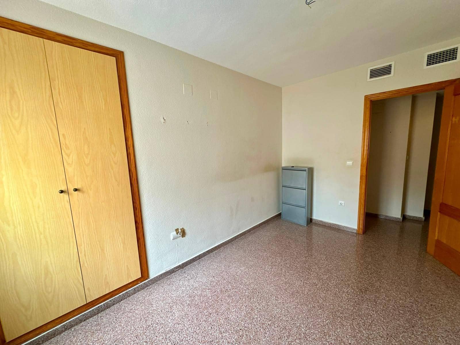 3 soveværelse Lejlighed til salg i Alicante by med swimmingpool garage - € 260.000 (Ref: 10064695)