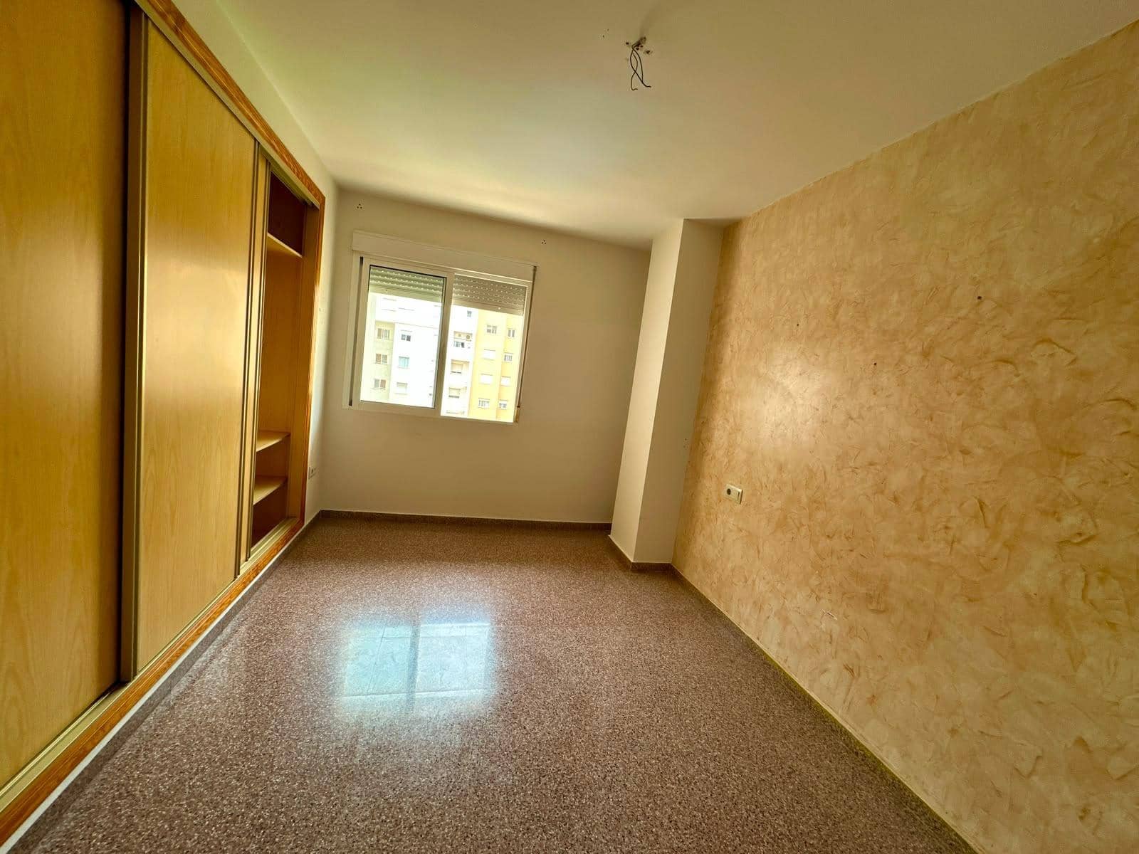 3 soveværelse Lejlighed til salg i Alicante by med swimmingpool garage - € 260.000 (Ref: 10064695)