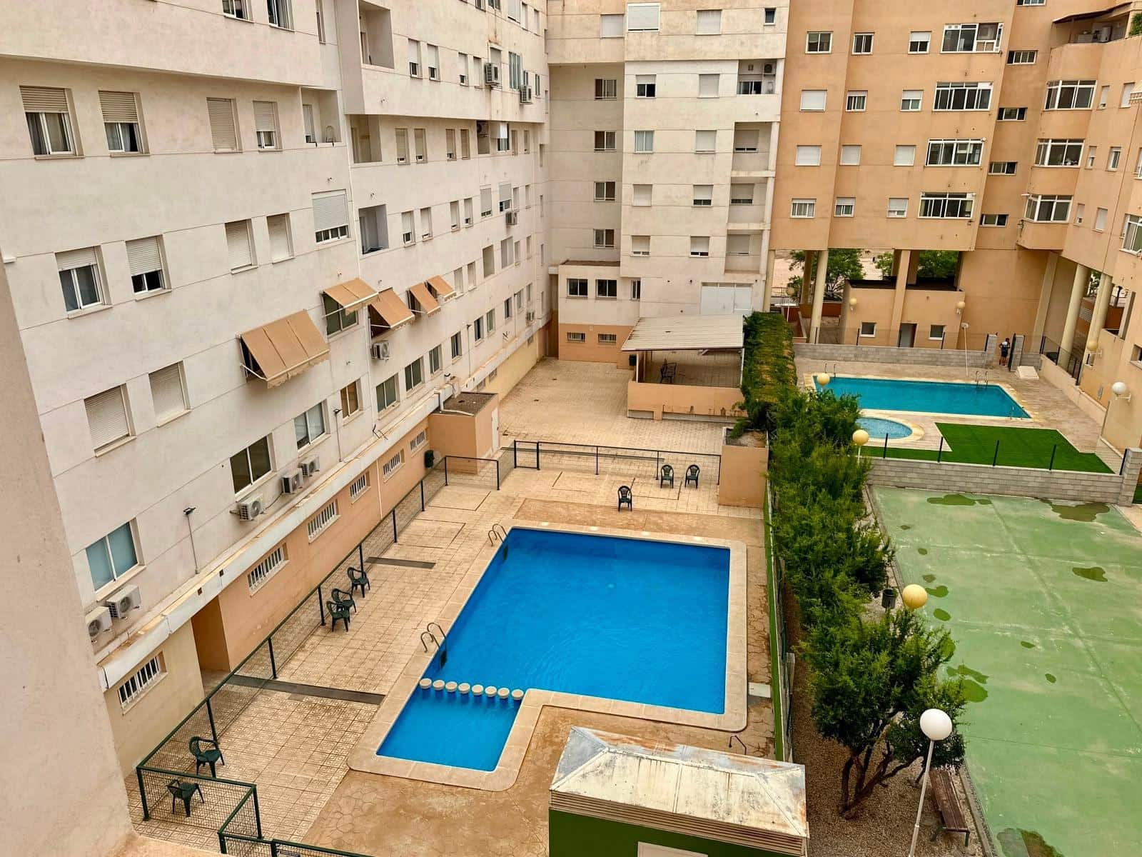3 soveværelse Lejlighed til salg i Alicante by med swimmingpool garage - € 260.000 (Ref: 10064695)
