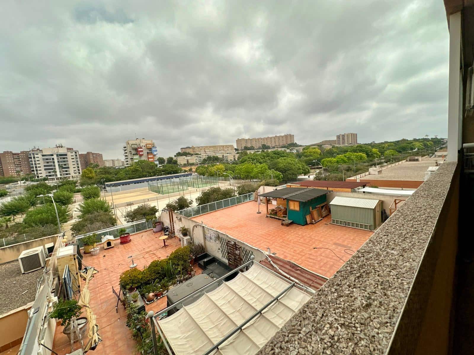 3 soveværelse Lejlighed til salg i Alicante by med swimmingpool garage - € 260.000 (Ref: 10064695)