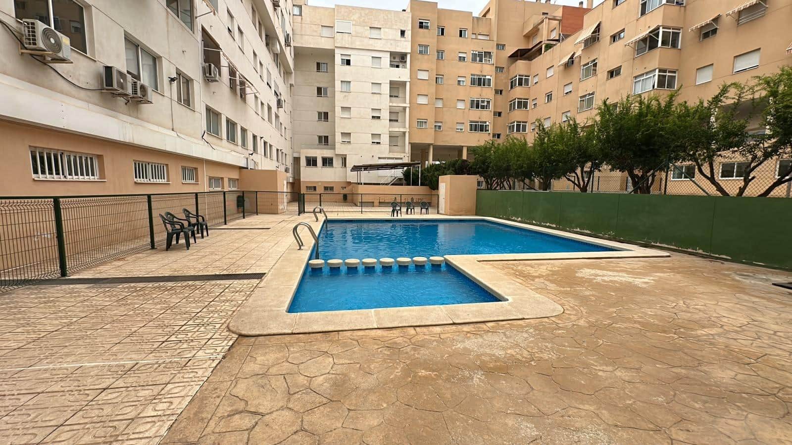 3 soveværelse Lejlighed til salg i Alicante by med swimmingpool garage - € 260.000 (Ref: 10064695)