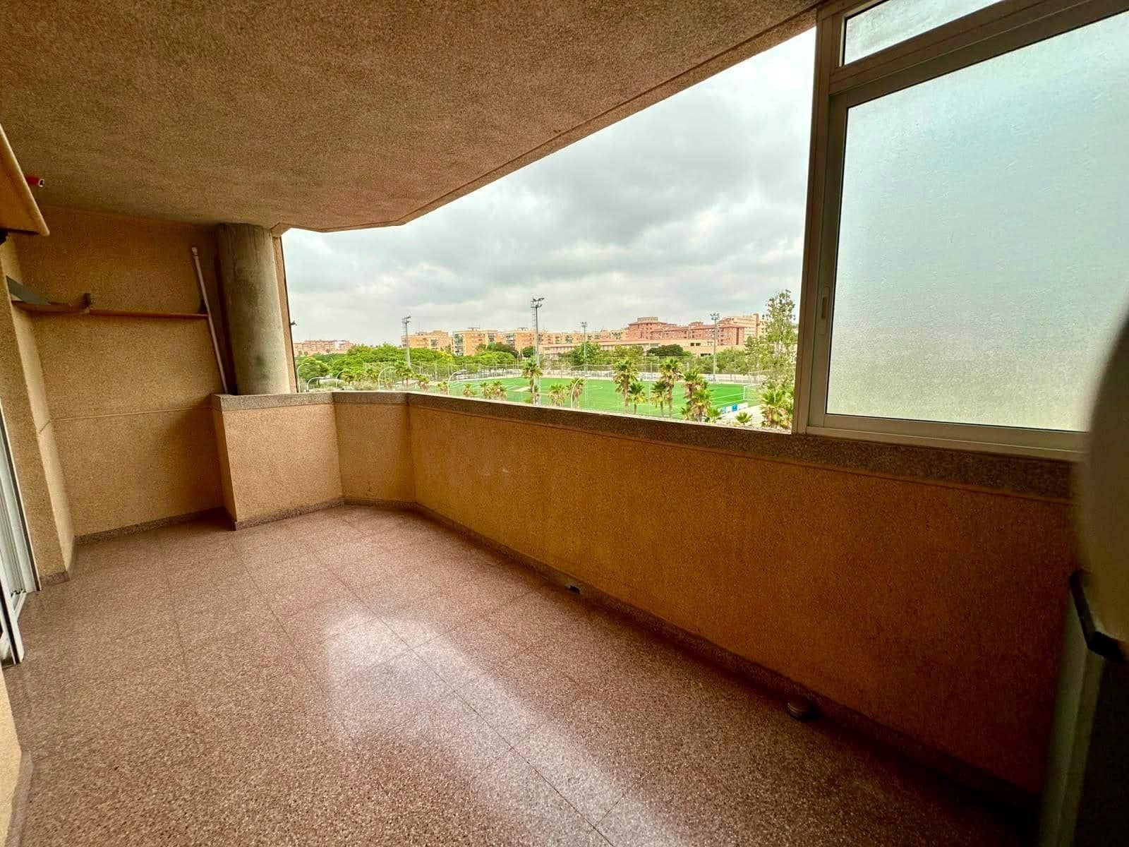 3 bedroom Flat for sale in Alicante / Alacant city with pool garage - € 260,000 (Ref: 10064695)