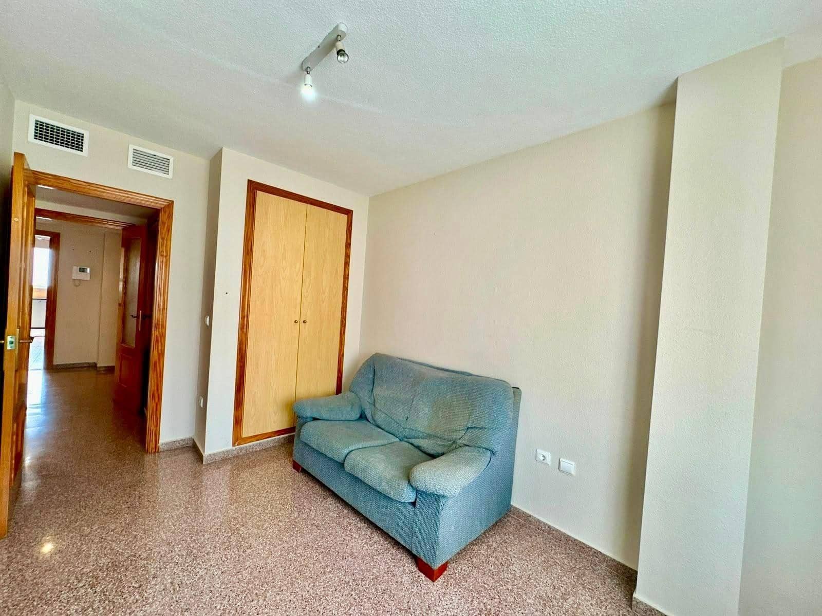 3 bedroom Flat for sale in Alicante / Alacant city with pool garage - € 260,000 (Ref: 10064695)