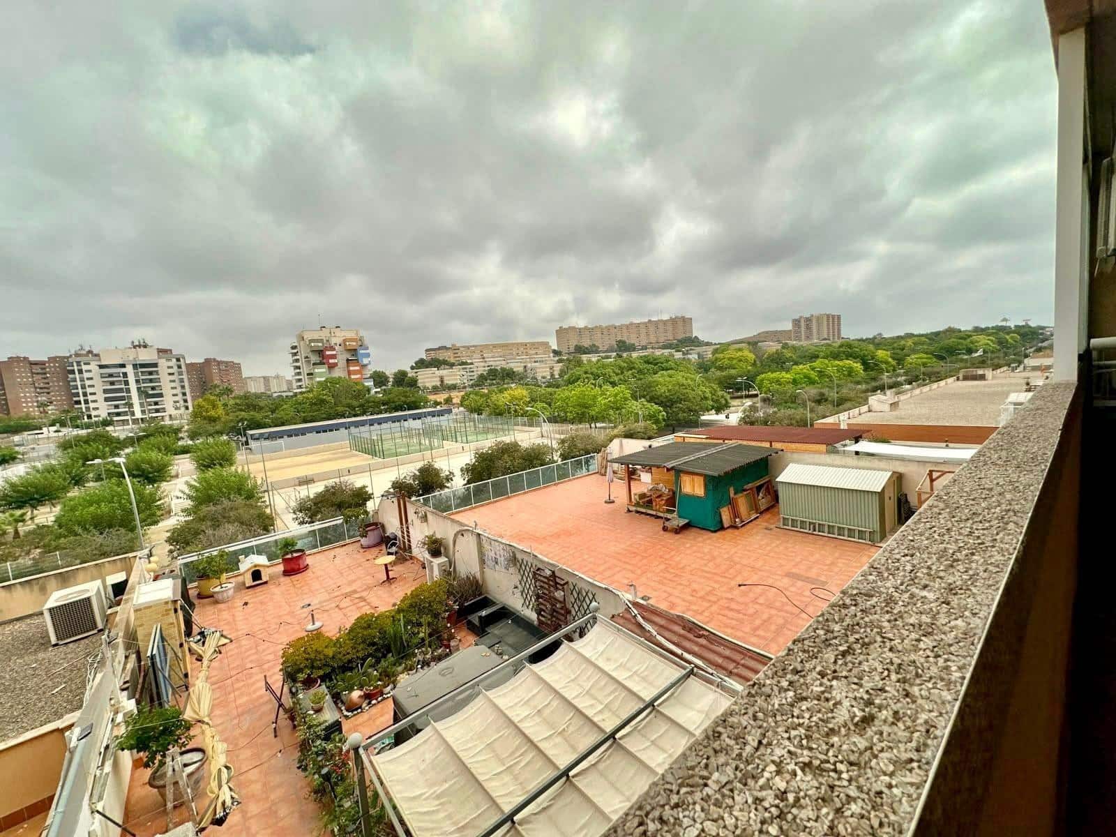 3 bedroom Flat for sale in Alicante / Alacant city with pool garage - € 260,000 (Ref: 10064695)