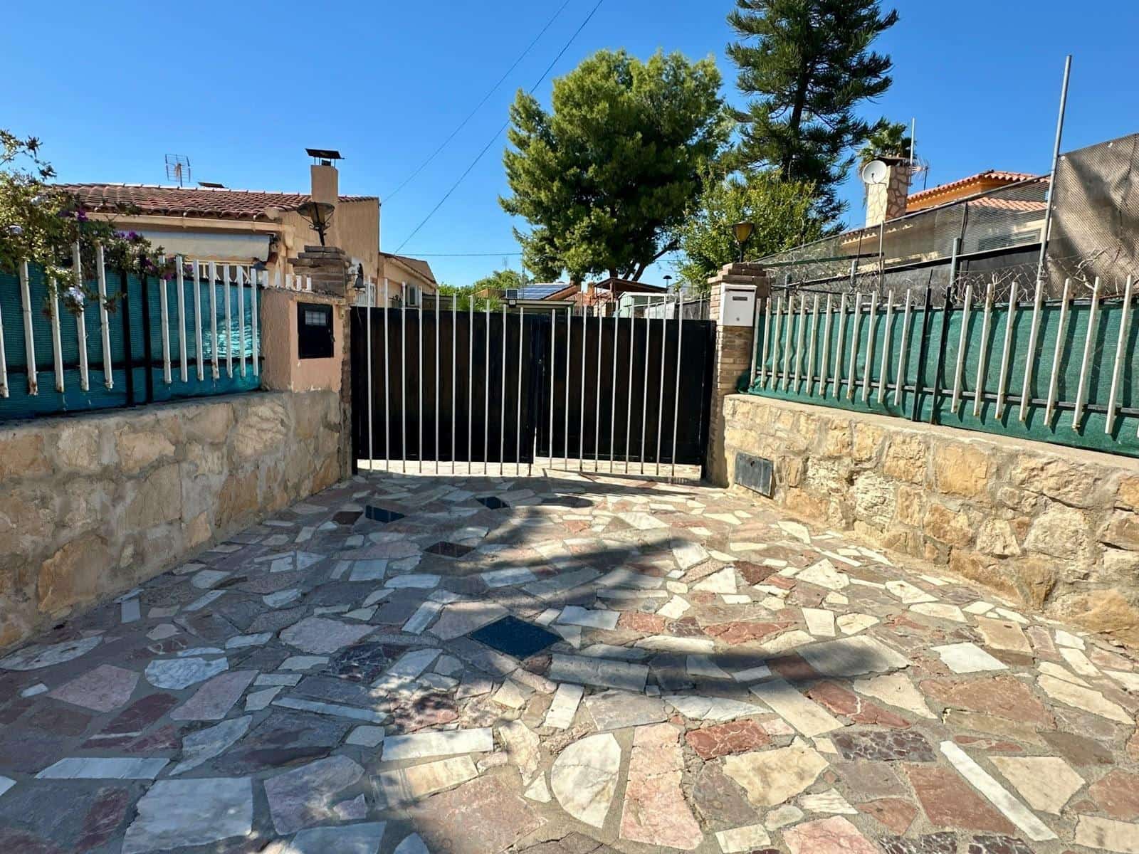 3 slaapkamer Villa te koop in Busot met zwembad garage - € 299.900 (Ref: 10076441)