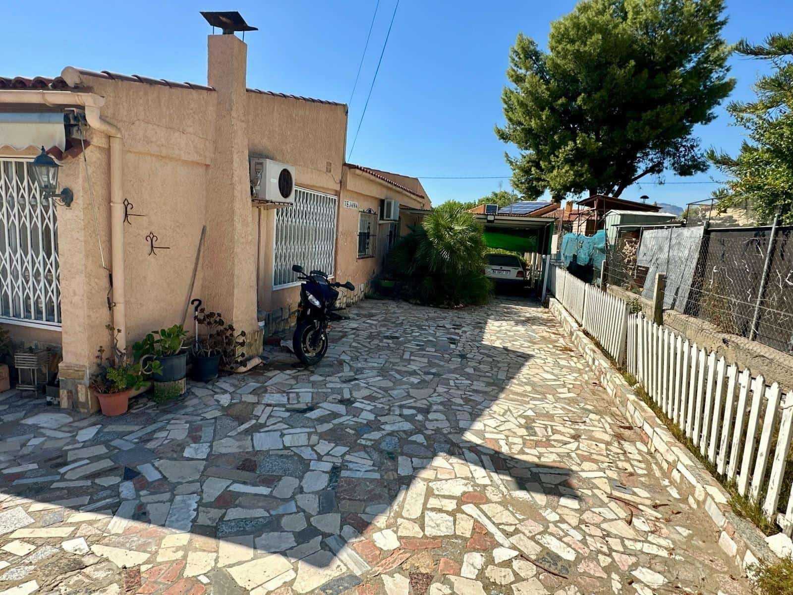 3 slaapkamer Villa te koop in Busot met zwembad garage - € 299.900 (Ref: 10076441)