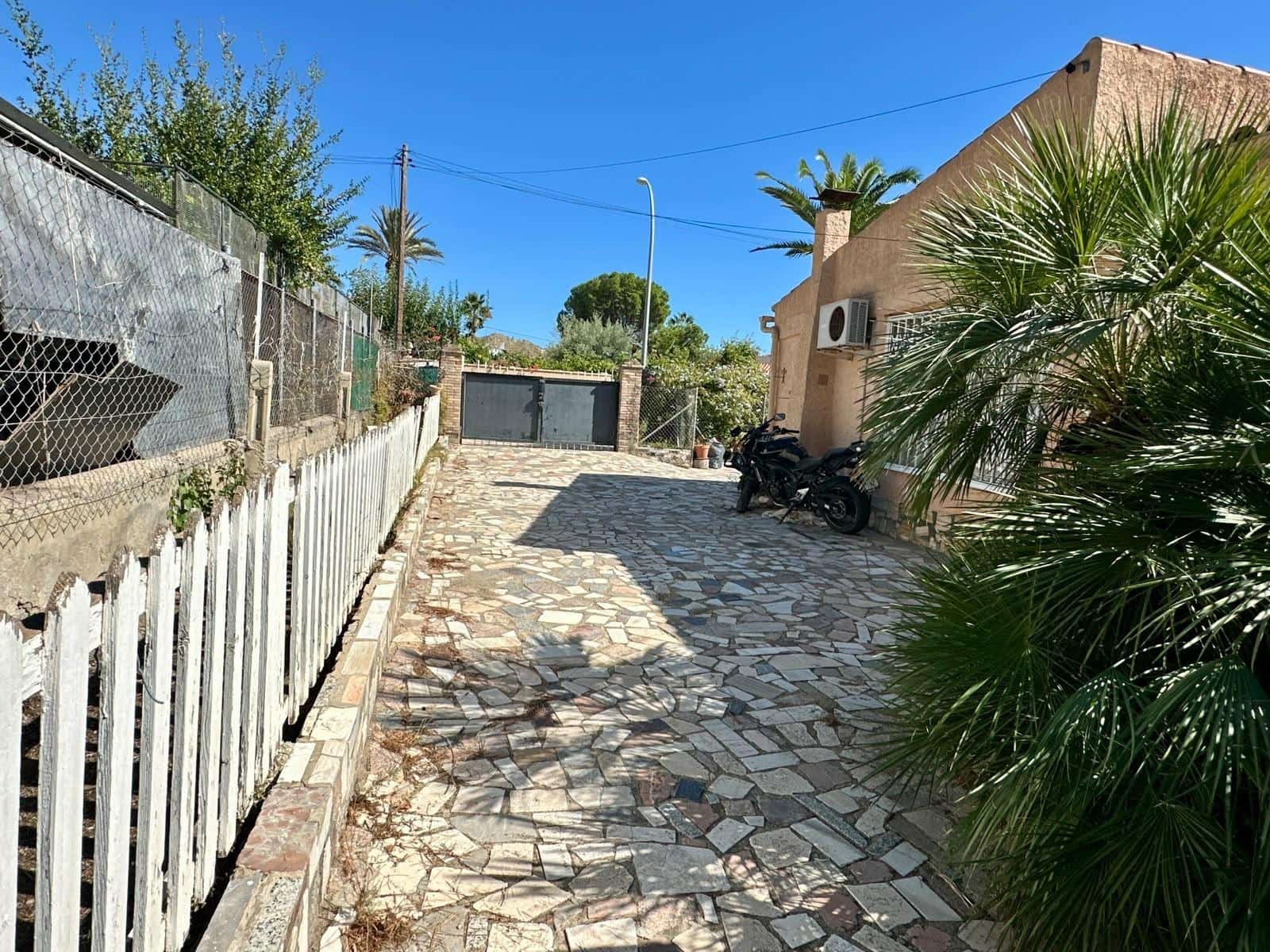 3 slaapkamer Villa te koop in Busot met zwembad garage - € 299.900 (Ref: 10076441)