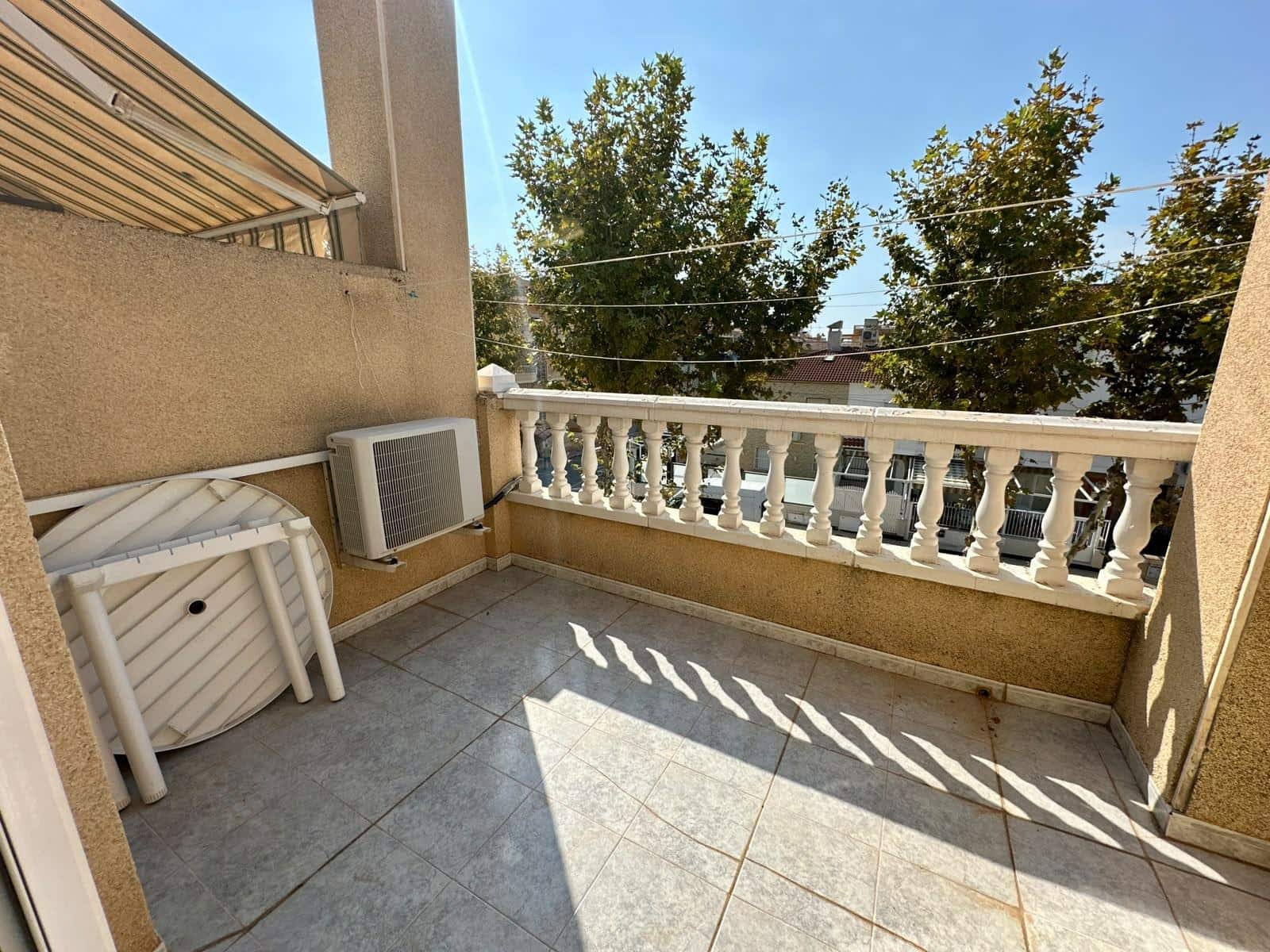 4 camera da letto Villetta a Schiera in vendita in Santa Pola con piscina garage - 265.000 € (Rif: 10081251)