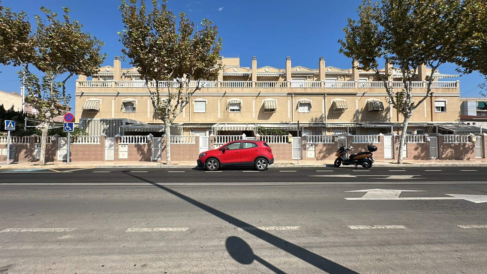 4 camera da letto Villetta a Schiera in vendita in Santa Pola con piscina garage - 265.000 € (Rif: 10081251)
