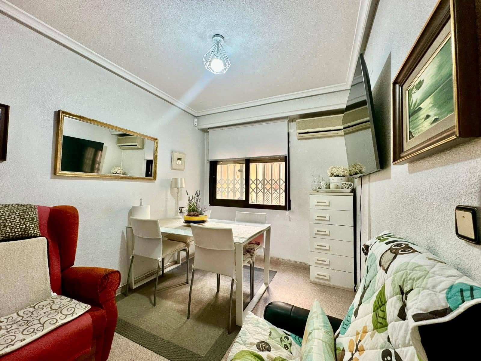 3 slaapkamer Flat te koop in Alicante stad met garage - € 299.000 (Ref: 10100461)