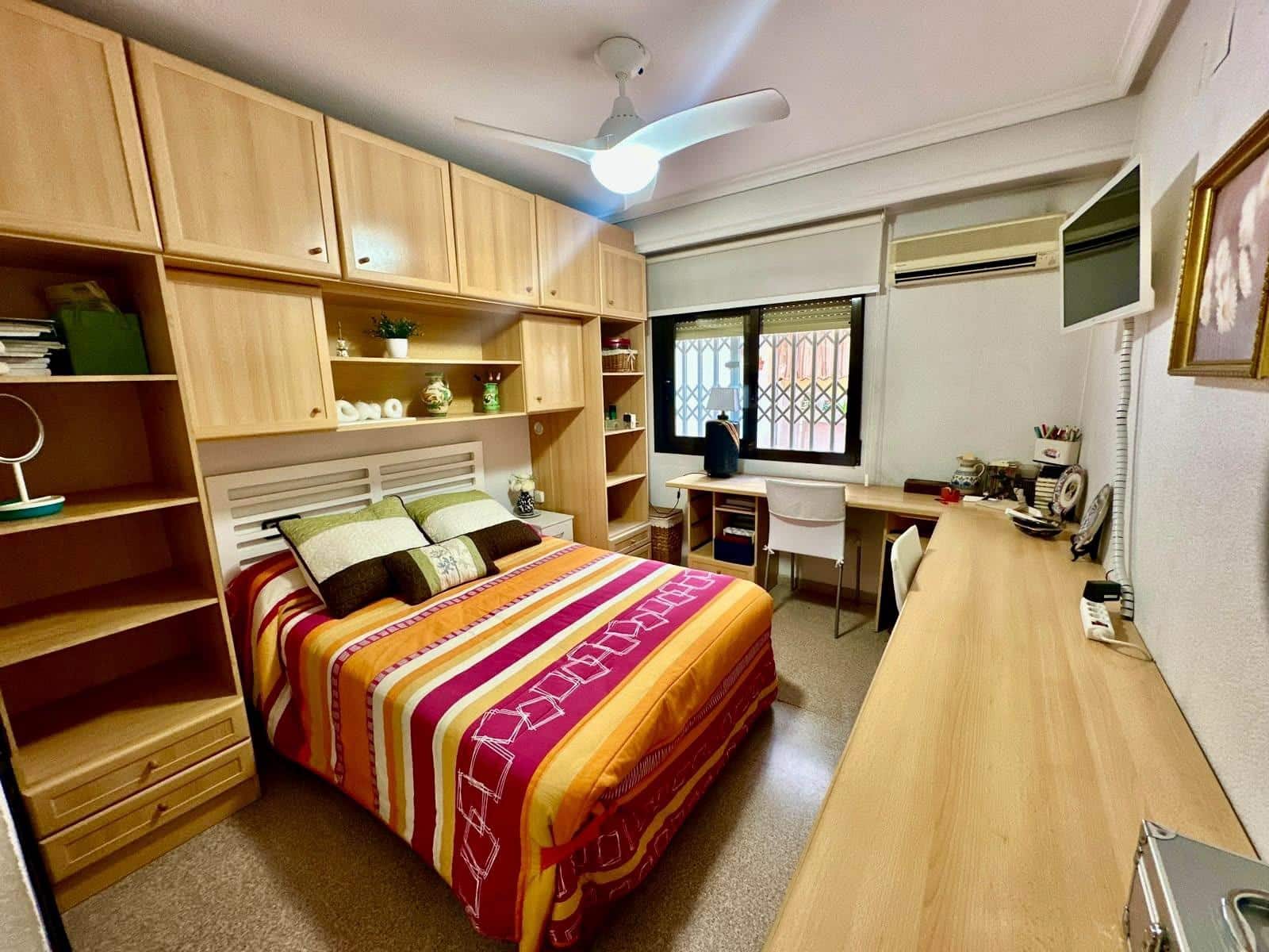 3 slaapkamer Flat te koop in Alicante stad met garage - € 299.000 (Ref: 10100461)