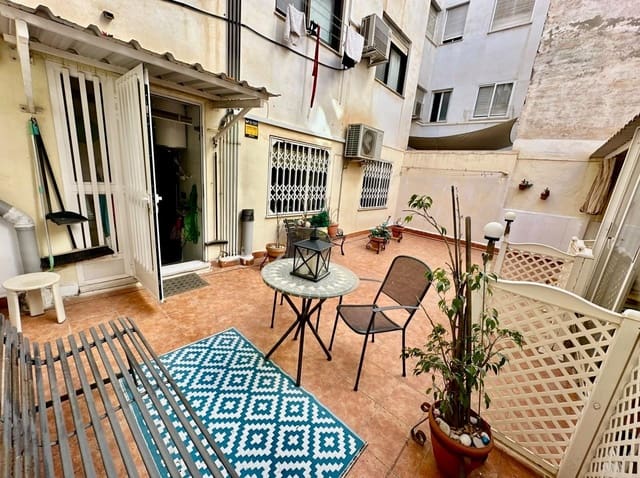 3 slaapkamer Flat te koop in Carolinas Bajas, Alicante stad met garage - € 299.000 (Ref: 10100461)