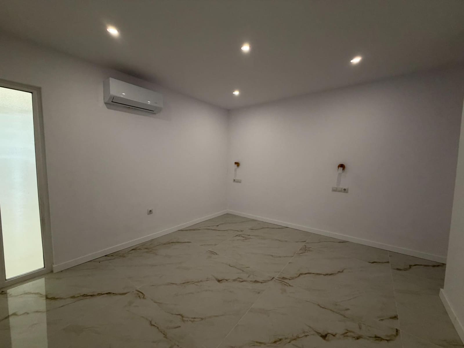 3 bedroom Flat for sale in Alicante / Alacant city - € 314,900 (Ref: 10100462)