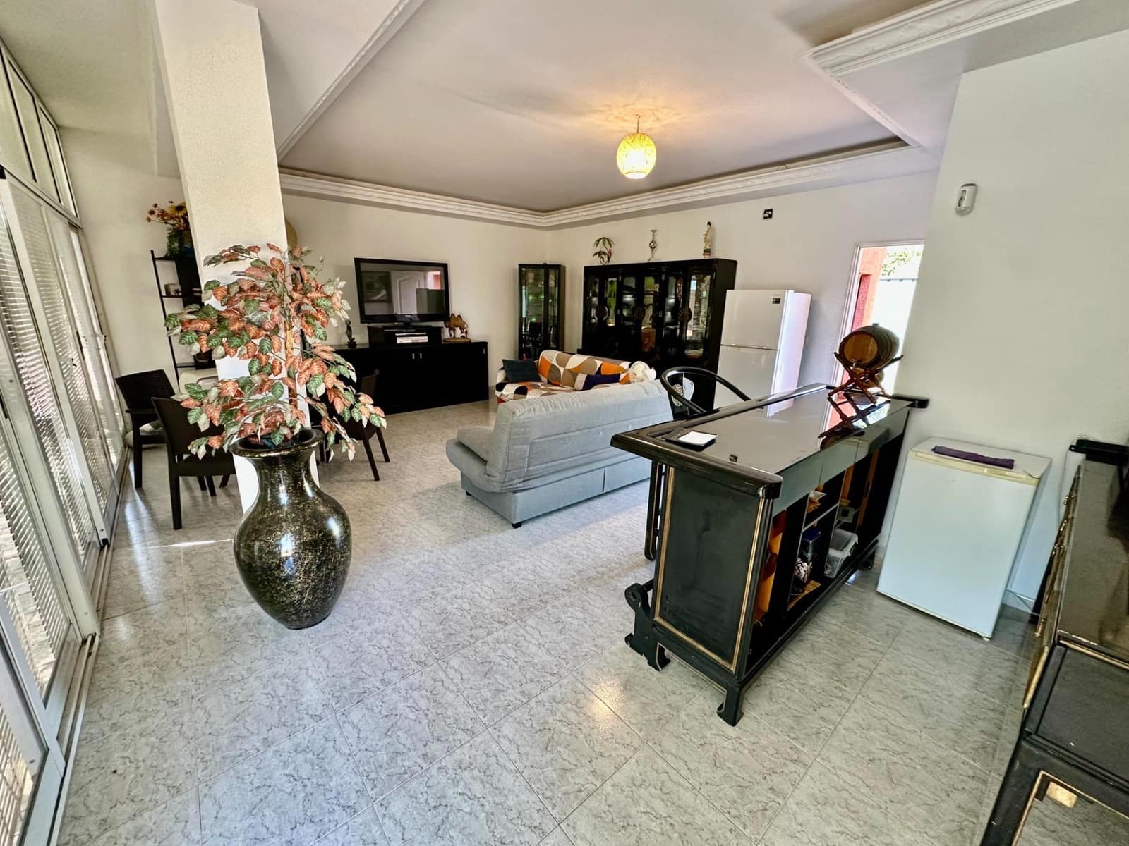 5 chambre Villa/Maison à vendre à San Vicente / Sant Vicent del Raspeig avec piscine garage - 650 000 € (Ref: 10102629)